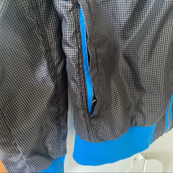 Forever 21 Men Black Blue Grid Windbreaker Jacket Size Medium - Picture 8 of 11